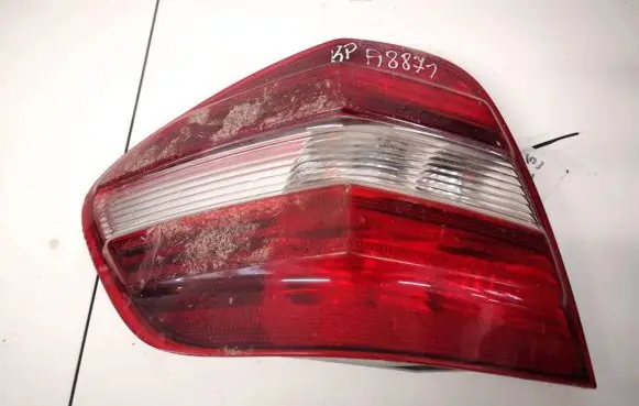 Mercedes-Benz ML W164 Rear/tail lights 22517100l 225167l