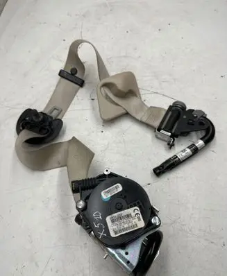 BMW X5 F15 Front seatbelt S27152661AP 624641200F R1615266118
