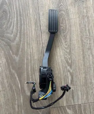 Jaguar XJ X351 Accelerator throttle pedal 9X239F832BB