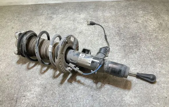 Front shock absorber/damper