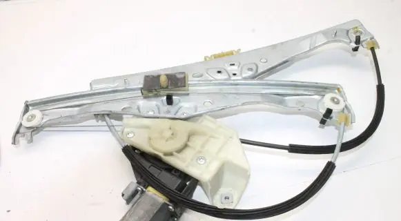 Citroen C4 Cactus Front door electric window regulator 9674252380