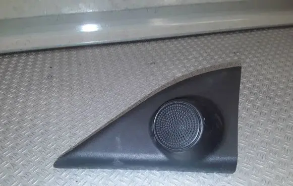Hyundai Tucson JM Front door high frequency speaker 963102E000