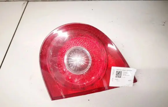 Volkswagen Golf V Tailgate rear/tail lights 1K6945094F 028500202