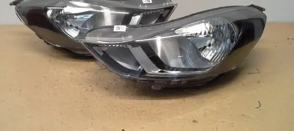 Hyundai i10 Headlight/headlamp 92101K7000
