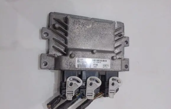 Ford Fiesta Engine control unit/module ECU 8V2112A650TE