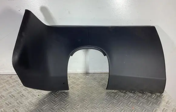 Dashboard lower bottom trim panel