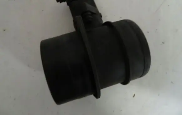 Volkswagen Eos Mass air flow meter 0281002461