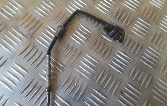 BMW 3 F30 F35 F31 Exhaust gas temperature sensor 8509963 012656002780 2656002780
