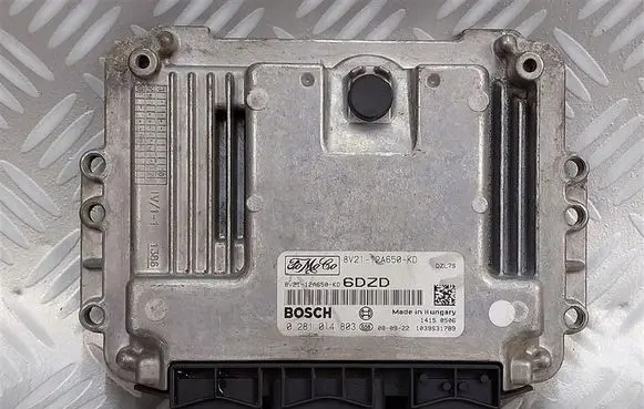 Ford Fiesta Engine control unit/module ECU 8V2112A650KD