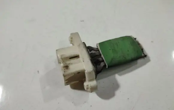 Ford Focus Heater blower motor/fan resistor 