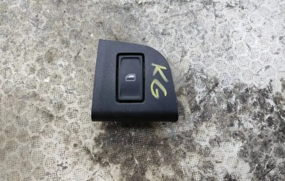Skoda Octavia Mk3 (5E) Electric window control switch 5E0959855