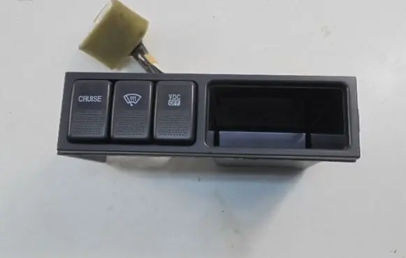 Subaru Legacy Glove box