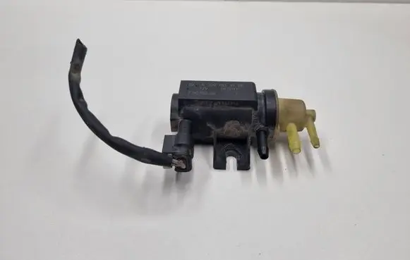 Mercedes-Benz Sprinter W906 Turbo solenoid valve A0091533128 0091533128