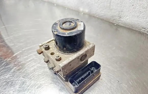 Opel Zafira B ABS Pump 13157576 6279 10020700244
