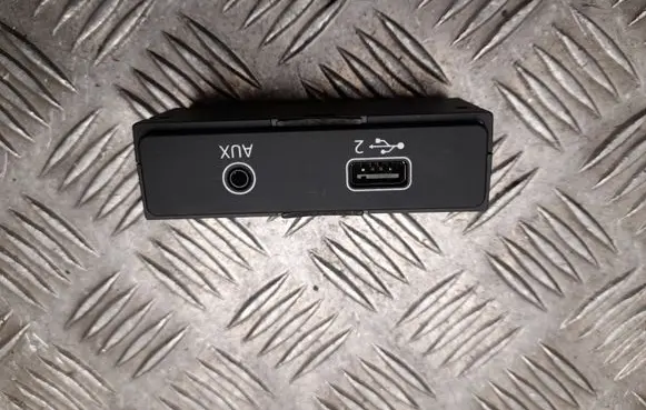 USB socket connector