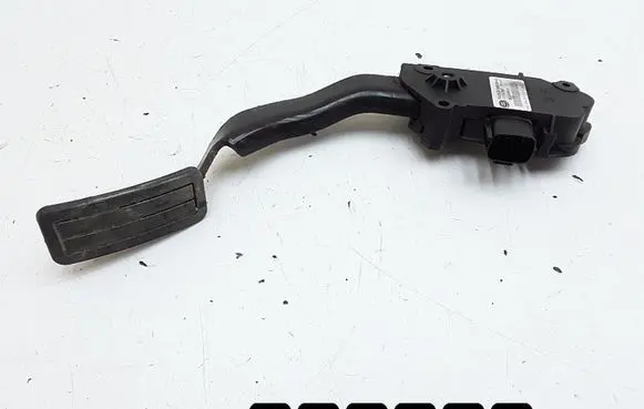 Land Rover Discovery Accelerator throttle pedal 2700td3256100000
