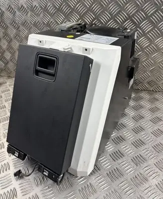 Audi A8 S8 D4 4H Refrigerator 4H0862879D