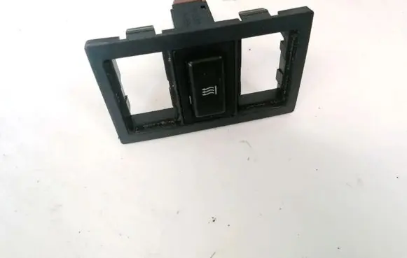 Toyota Avensis T250 Windscreen/window heater switch 153337