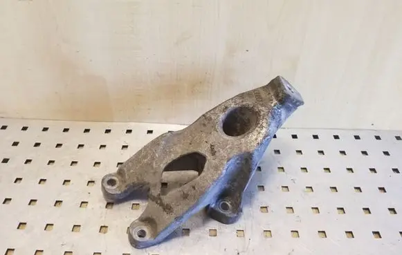 Audi A6 S6 C7 4G Engine mounting bracket 8K0199307BE