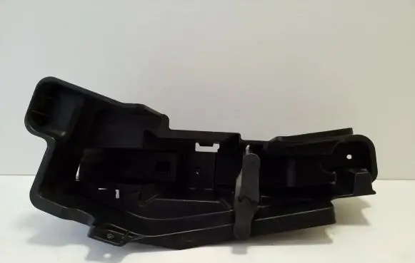 Audi Q3 8U Tool box 8U0011215