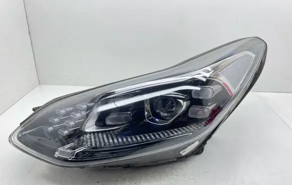 KIA Sportage Headlight/headlamp 92102F1510