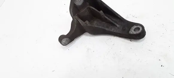 Volvo V50 Engine mounting bracket 3M516P093AE