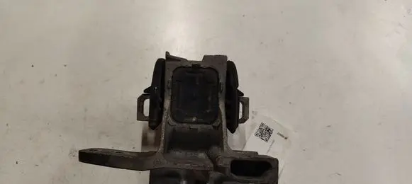 Peugeot 607 Engine mount bracket 326C72