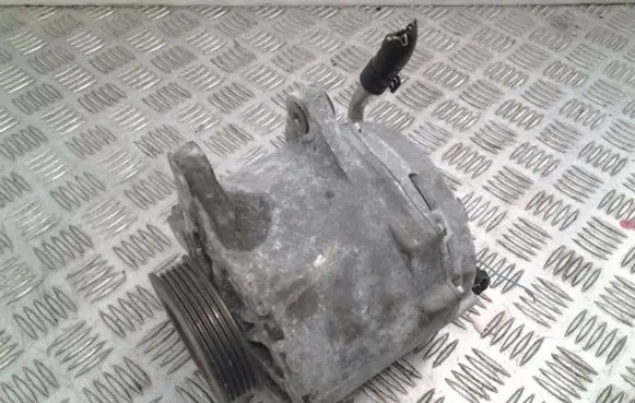Audi RS4 Generator/alternator 079903021H