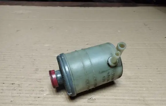 Honda Element Power steering fluid tank/reservoir