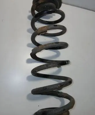 Volkswagen Tiguan Rear coil spring