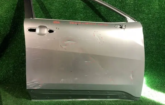 Toyota Corolla Cross Front door