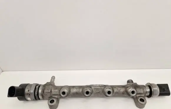 Volkswagen Golf VI Fuel main line pipe 04L089B 100515 0097211