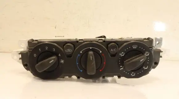 Ford Focus Interior fan control switch 