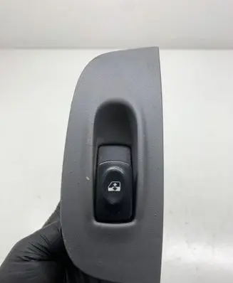 Renault Megane I Electric window control switch 7700429071 429998K