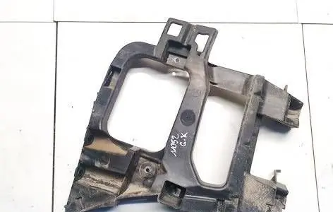 Citroen C5 Rear bumper mounting bracket 014432 77102F08