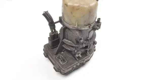 Volvo S80 Power steering pump 31387148