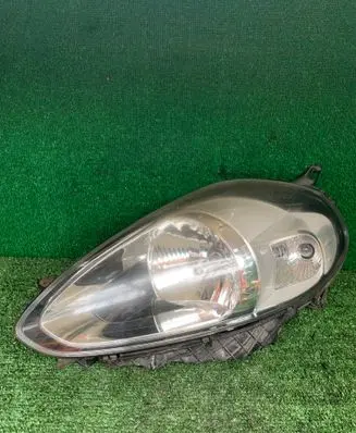 Fiat Punto Evo Headlight/headlamp