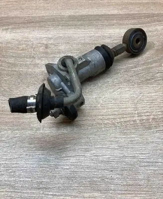 Audi A4 S4 B5 8D Clutch master cylinder 8D1721401