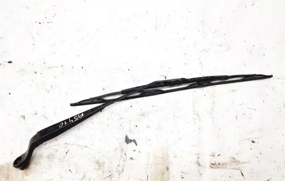 Dodge Caliber Front wiper blade arm