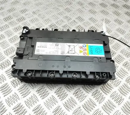 Volvo XC90 Hybrid / electric car battery 32431285