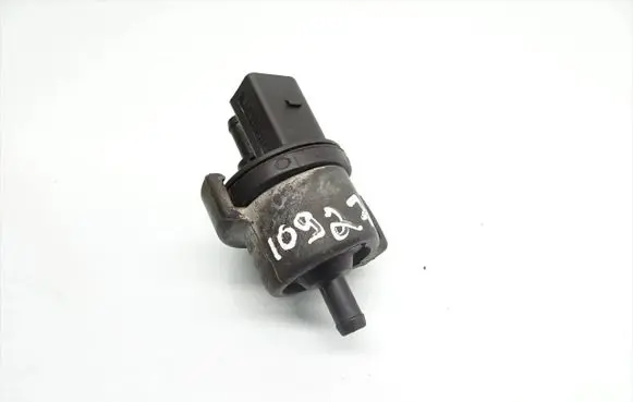Volkswagen Golf VI Air pressure sensor 058133459