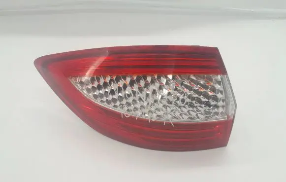 Ford Mondeo MK IV Rear/tail lights 1S711B405