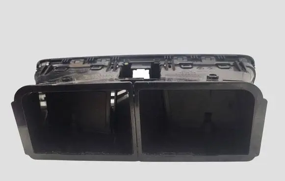 Skoda Yeti (5L) Dash center air vent grill 5L0820951