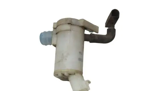 Subaru Outback (BS) Windscreen/windshield washer pump