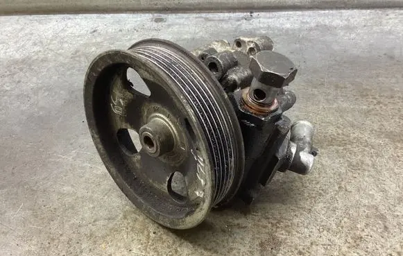 Alfa Romeo 159 Power steering pump 0050501730009483 7613955555 00505017300