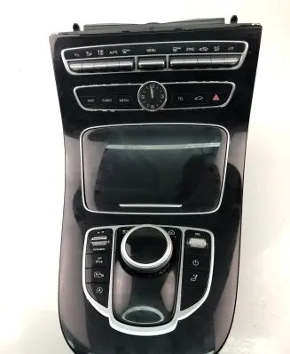 Mercedes-Benz E W213 Center console A2139008510