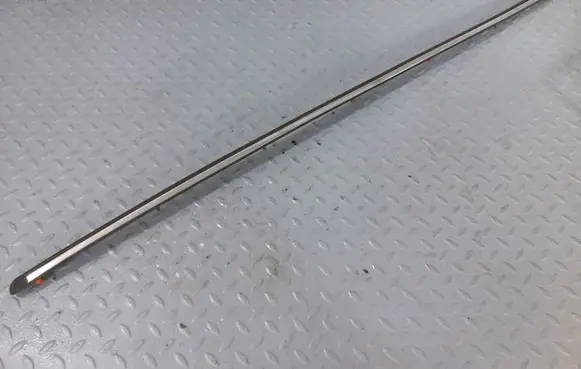 Mercedes-Benz 200 300 W123 Fender trim (molding)