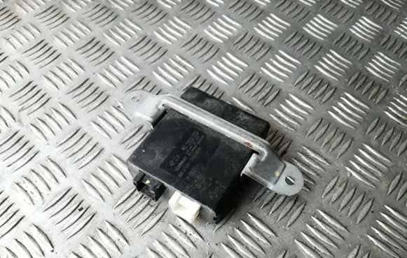 Hyundai Santa Fe Window wiper relay 9875026000 139103010