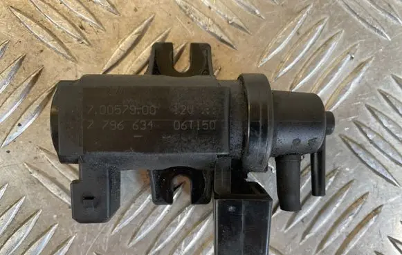 BMW 1 E81 E87 Turbo solenoid valve 7796634 70057900 06T150