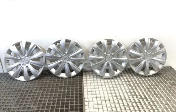 Citroen C1 R13 wheel hub/cap/trim 